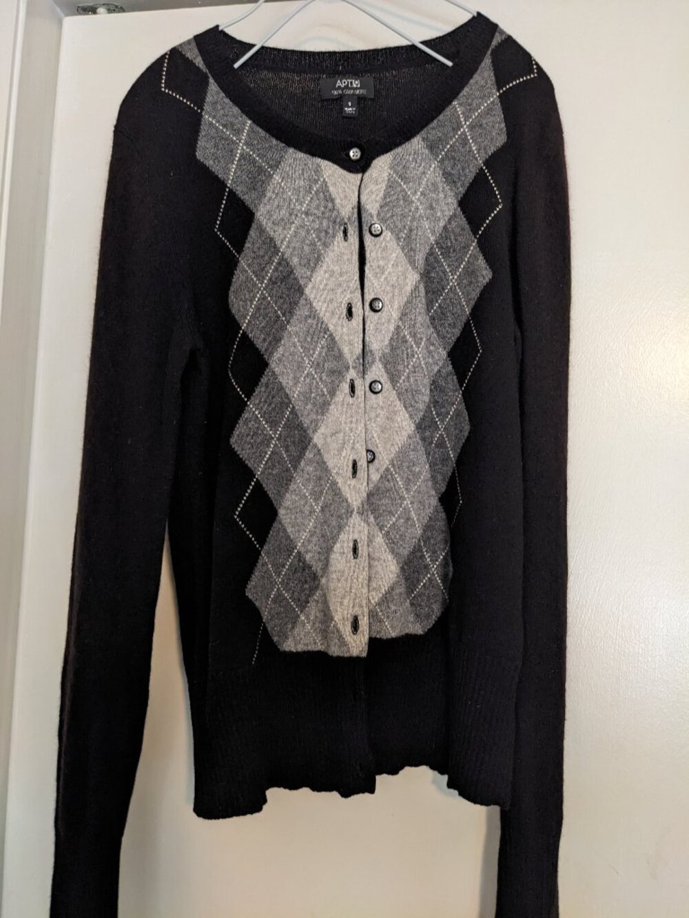 Cashmere Sweater-Apt9, size S
